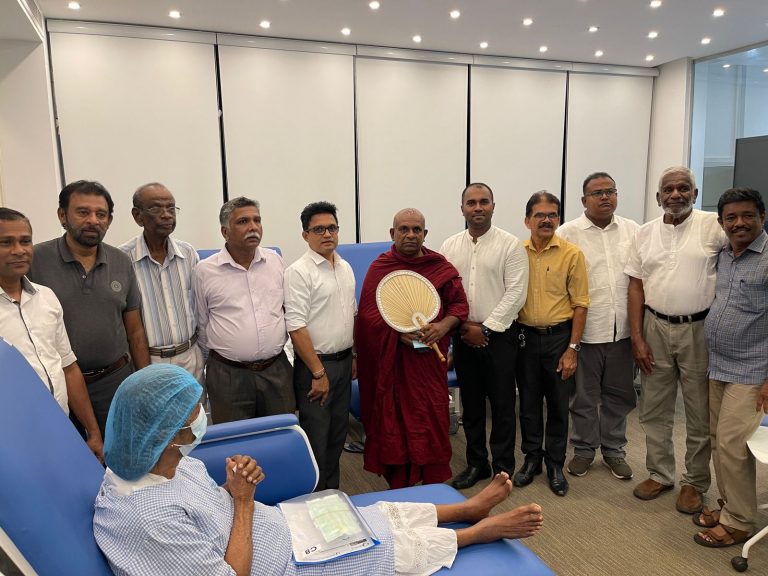 නෙතට පෙනුම ඇසේ සුද ඉවත් කිරීමේ වැඩසටහන